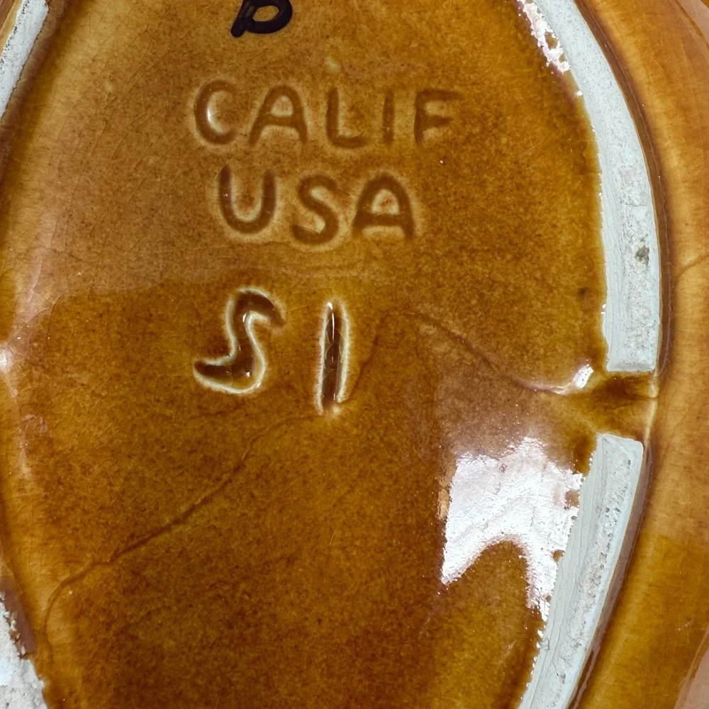 MCM Vintage California USA Leaf Shaped Ceramic Candy Dish Trinket Plate Brown s1